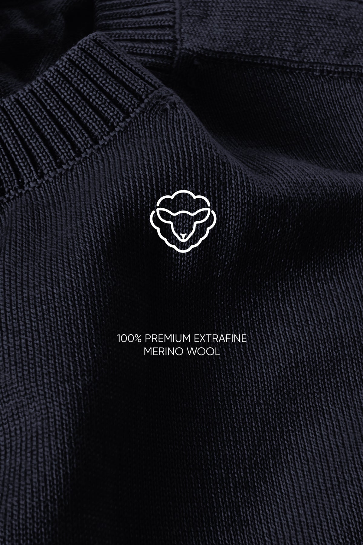 MERINO NAVY ROUND COLLAR JUMPER