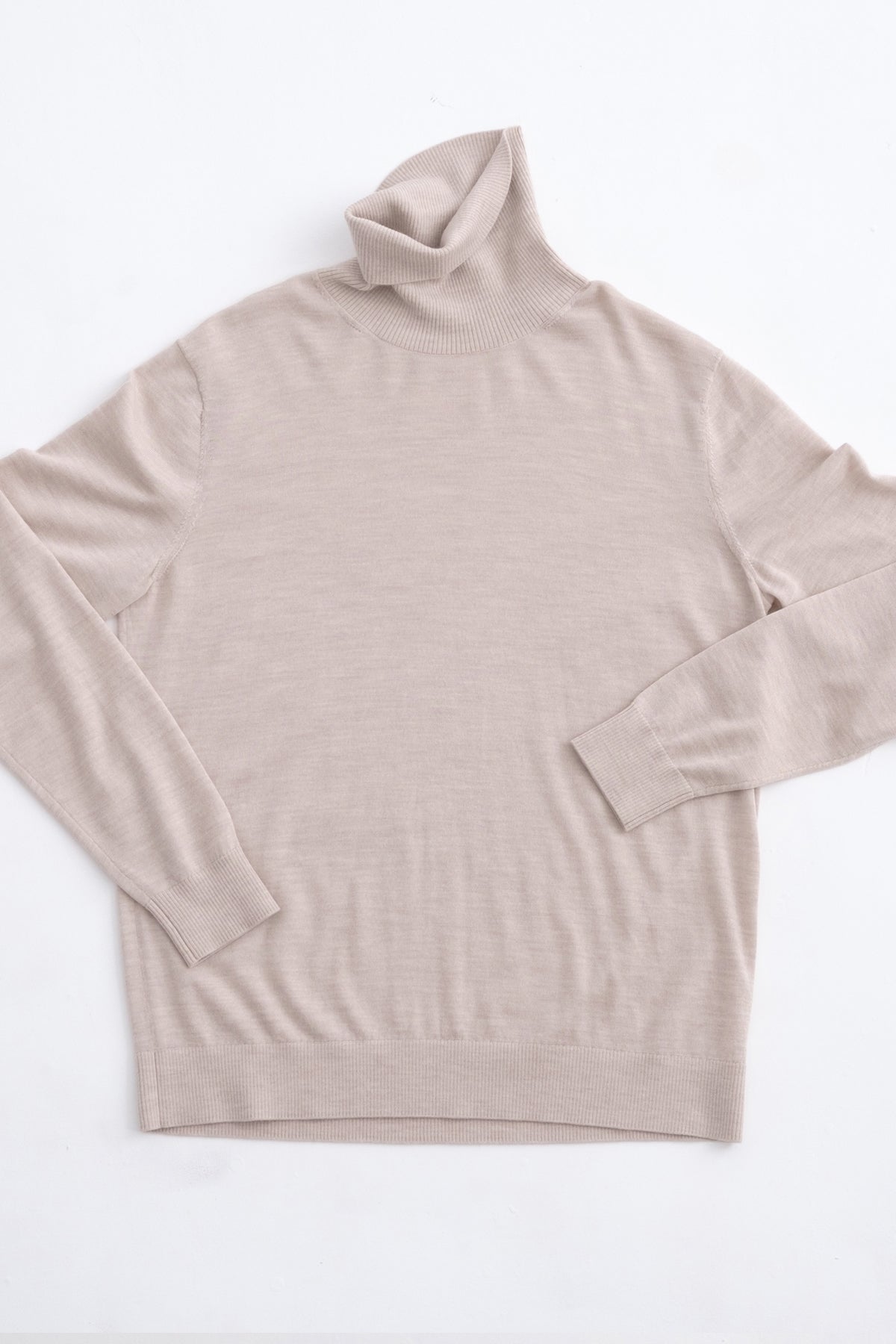 MERINO BEIGE TURTLENECK JUMPER