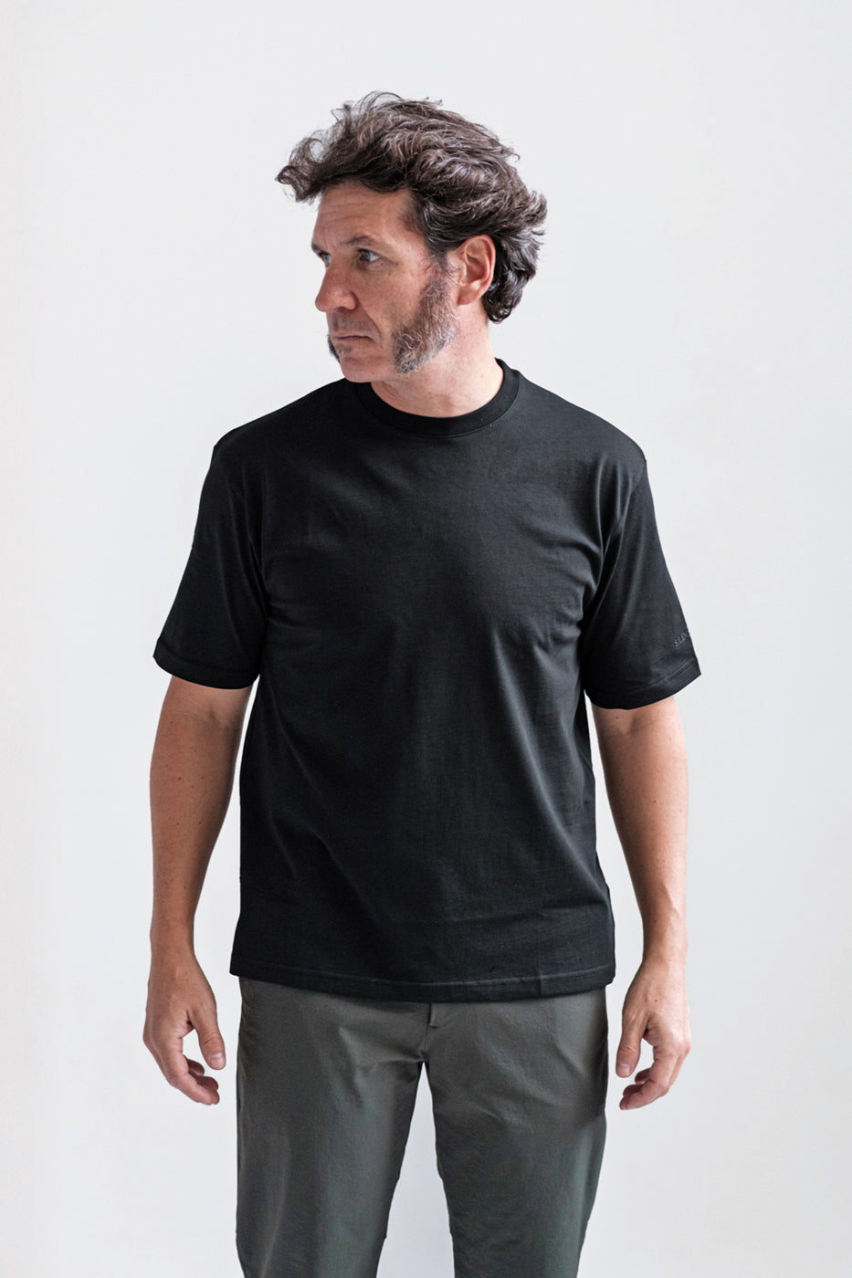 BLACK T-SHIRT EMBOSSED